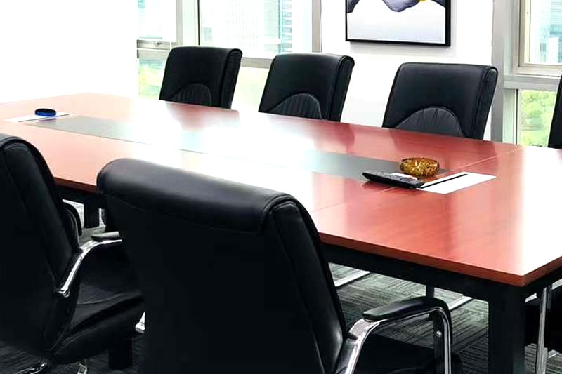 单位对其管理人员作出的结论或者处理决定，当事人以其侵害名誉权提起诉讼的不予受理