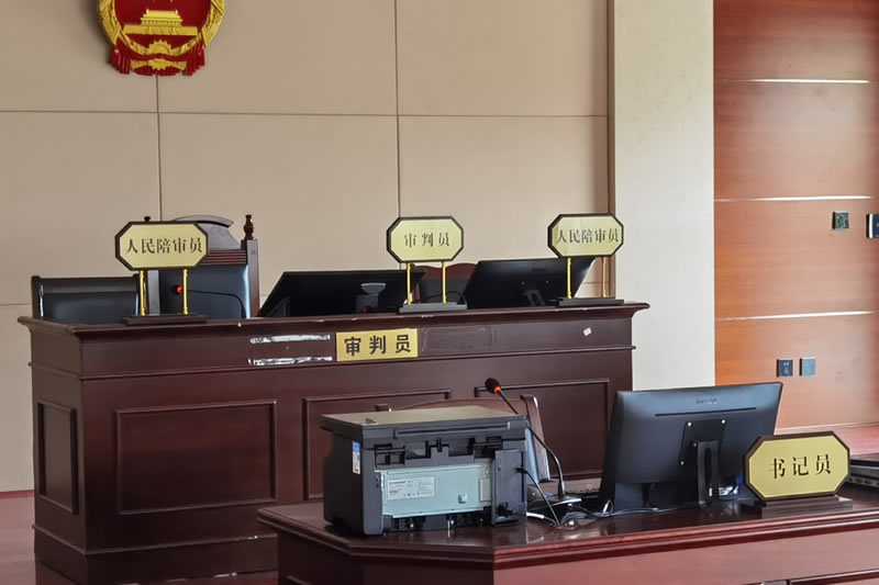 符合条件的末位淘汰，企业可进行调岗调薪