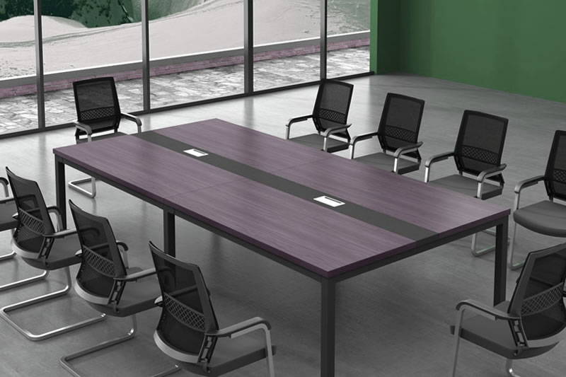 劳动关系具有人身属性，协议管辖条款约定无效